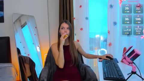 Snapshot of best_alice chatting on 10/01/25, 01:00 Alice online show from 10/01/25, 01:00