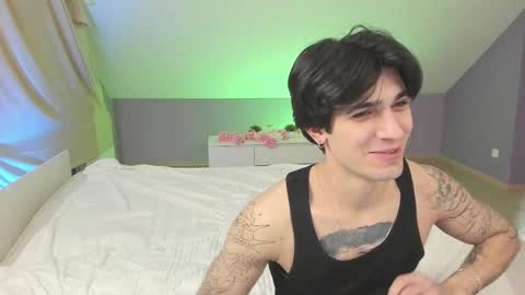 Danny and Kira online show from 02/28/25, 09:15