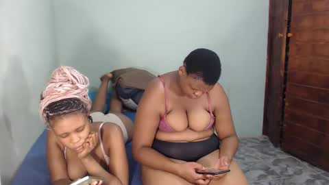 bestlia online show from 02/26/25, 11:37