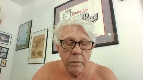 bestshot1951 online show from 01/10/25, 03:58