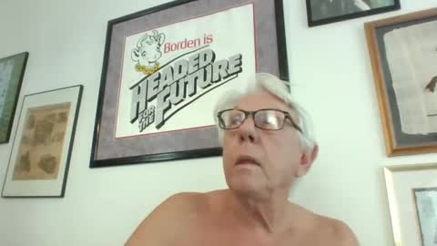 bestshot1951 online show from 02/10/25, 02:59