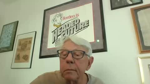 bestshot1951 online show from 10/31/25, 01:45