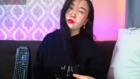 Bet Lu online show from 02/13/25, 07:35