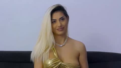 Snapshot of bethierusse chatting on 10/26/25, 05:57 bethierusse online show from 10/26/25, 05:57