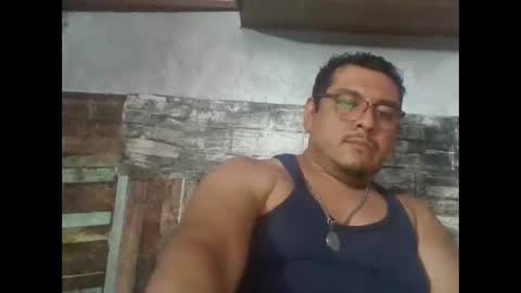 Snapshot of beto471292 chatting on 12/14/25, 11:53 beto471292 online show from 12/14/25, 11:53