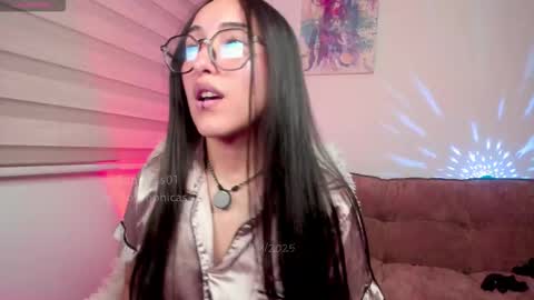 Snapshot of betsabe_butlers_ chatting on 09/28/25, 11:10 Automatic Espresso Coffee Maker50000tkns left online show from 09/28/25, 11:10