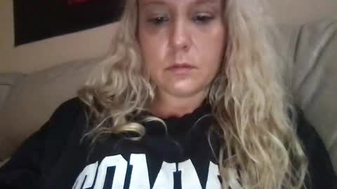 that one bitch3 online show from 02/02/25, 12:09