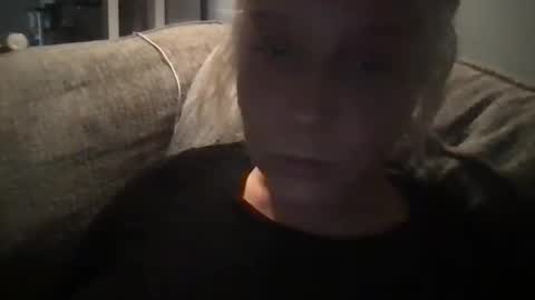 that one bitch3 online show from 09/18/25, 01:40