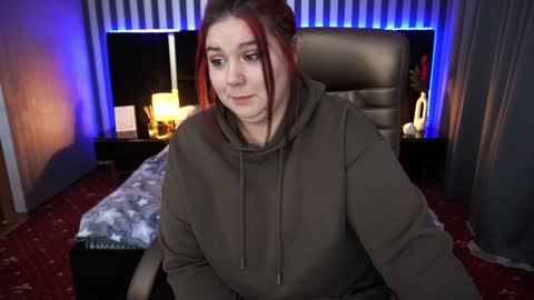 betttydark online show from 01/30/25, 04:48