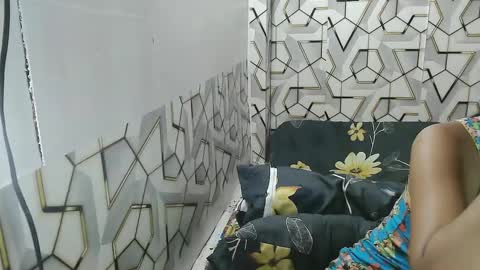 Snapshot of betty1105 chatting on 02/25/25, 12:58 betty1105 online show from 02/25/25, 12:58