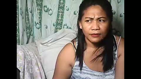 betty_83 online show from 03/12/25, 12:26