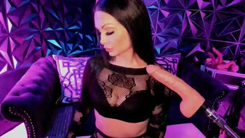 NatashaxoBangs online show from 01/19/26, 09:13