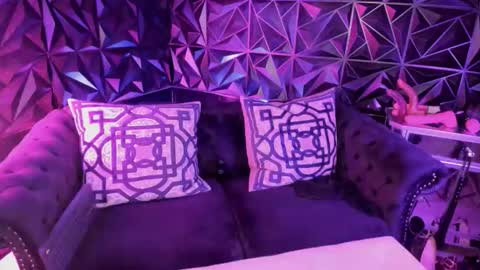 NatashaxoBangs online show from 04/08/26, 01:49