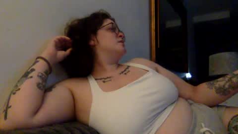 Snapshot of bettycake666 chatting on 07/14/26, 04:17 Betty Cake online show from 07/14/26, 04:17