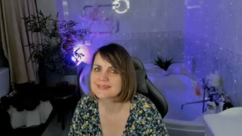 Snapshot of bettygibsonn chatting on 03/30/26, 08:15 Betty online show from 03/30/26, 08:15