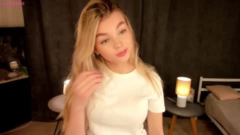 Maddie online show from 12/29/24, 03:24