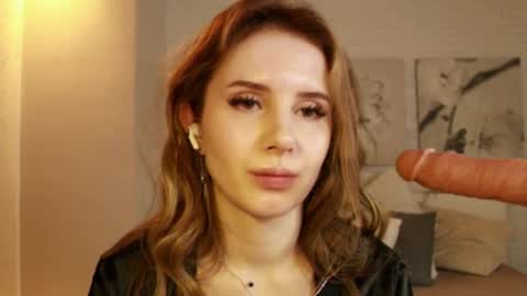 Betty online show from 03/04/25, 04:06