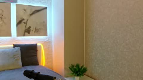 Betty online show from 04/12/26, 08:25