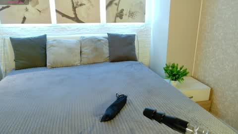 Betty online show from 04/19/26, 08:22