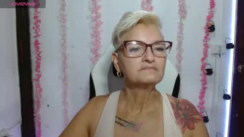 Snapshot of bety_cum3 chatting on 07/02/26, 09:26 bibiana online show from 07/02/26, 09:26