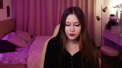 Katie online show from 06/14/26, 07:43