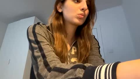 Lina online show from 05/05/26, 05:32