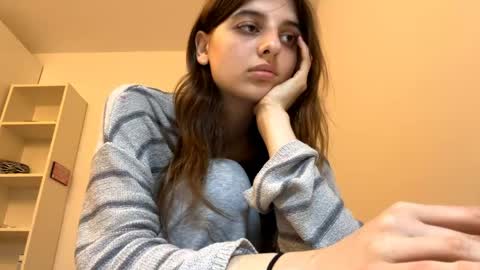 Lina online show from 05/16/26, 06:17
