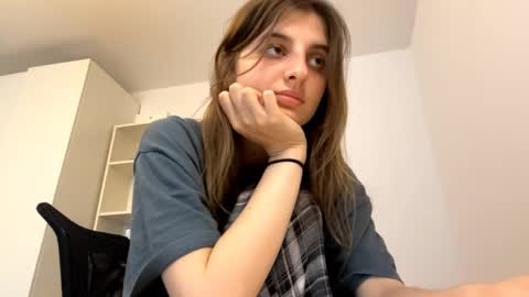 Lina online show from 05/25/26, 05:41