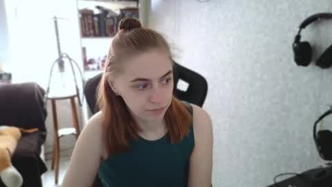 beverly_yay online show from 05/10/26, 08:41