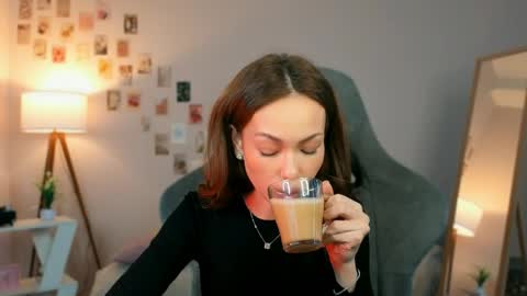 Lilly online show from 03/26/26, 01:38