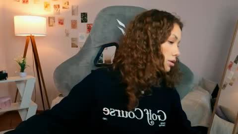 Lilly online show from 04/08/26, 01:11