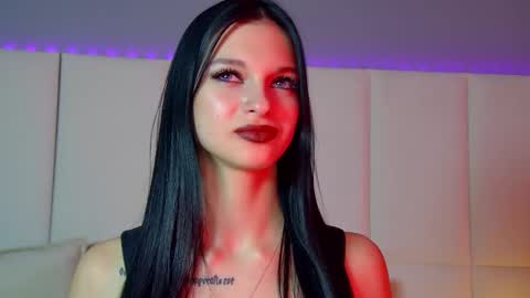 Beverly online show from 02/19/25, 04:33