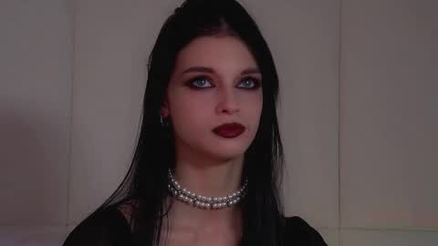 Beverly online show from 11/08/25, 07:41