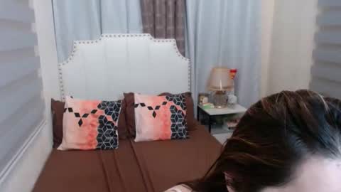 Snapshot of bevora13 chatting on 02/17/26, 01:46 Nixie online show from 02/17/26, 01:46