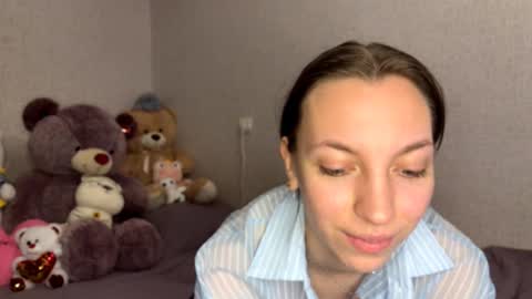 Bella online show from 03/28/26, 08:19