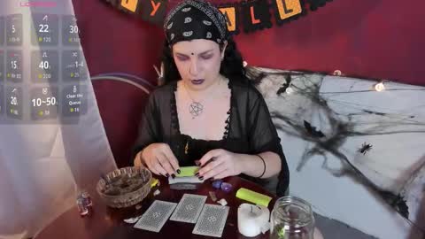 Snapshot of beyondsteel chatting on 11/01/25, 12:01 beyondsteel online show from 11/01/25, 12:01