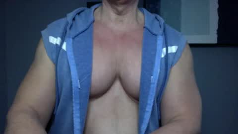 Snapshot of bgdkmuscleguy chatting on 03/05/25, 06:56 BGDKMUSCLEGUY - SELECTED BY CHATURBATE AS A TOP BROADCASTER FOR 2023 online show from 03/05/25, 06:56
