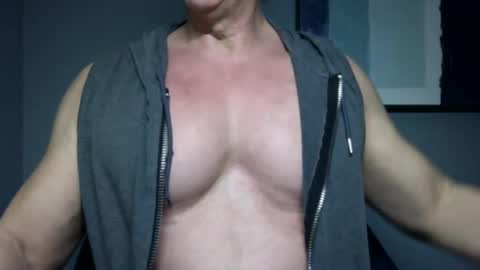 Snapshot of bgdkmuscleguy chatting on 03/06/25, 05:24 BGDKMUSCLEGUY - SELECTED BY CHATURBATE AS A TOP BROADCASTER FOR 2023 online show from 03/06/25, 05:24