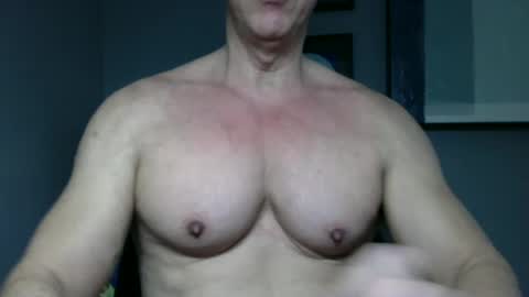 Snapshot of bgdkmuscleguy chatting on 09/28/25, 04:23 BGDKMUSCLEGUY - SELECTED BY CHATURBATE AS A TOP BROADCASTER FOR 2023 online show from 09/28/25, 04:23