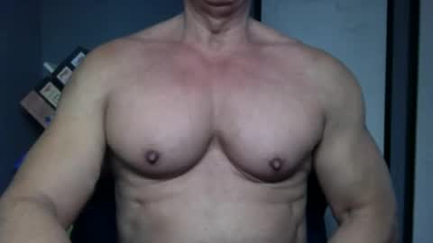 Snapshot of bgdkmuscleguy chatting on 11/16/25, 05:18 BGDKMUSCLEGUY - SELECTED BY CHATURBATE AS A TOP BROADCASTER FOR 2023 online show from 11/16/25, 05:18