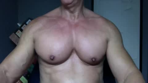 Snapshot of bgdkmuscleguy chatting on 12/16/25, 05:34 BGDKMUSCLEGUY - SELECTED BY CHATURBATE AS A TOP BROADCASTER FOR 2023 online show from 12/16/25, 05:34