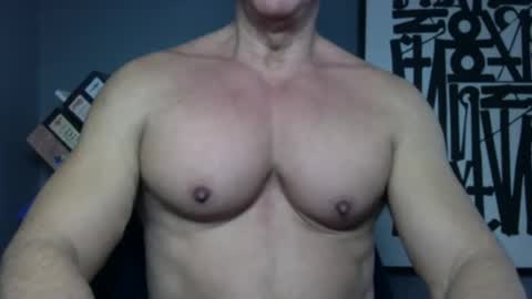BGDKMUSCLEGUY - SELECTED BY CHATURBATE AS A TOP BROADCASTER FOR 2023 online show from 04/19/26, 07:05
