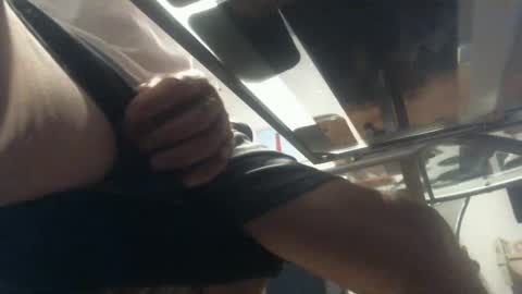 Snapshot of bgf32054 chatting on 03/04/25, 04:27 Bigfish123 online show from 03/04/25, 04:27