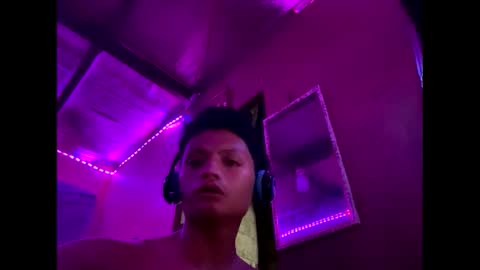 Snapshot of bhillrhey121103 chatting on 01/05/25, 04:48 bhillrhey121103 online show from 01/05/25, 04:48