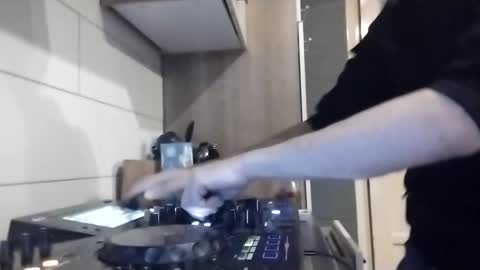 bhjjgg777 online show from 01/06/25, 01:42