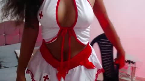 bia_lux online show from 11/22/25, 08:52