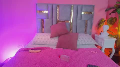 Bianca online show from 02/12/25, 09:10