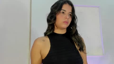 bianca_vega_ online show from 06/30/26, 11:11
