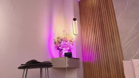 Snapshot of biancaa__18 chatting on 05/27/26, 01:57 biancaa__18 online show from 05/27/26, 01:57