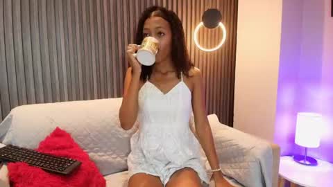 Snapshot of biancaa__18 chatting on 07/12/26, 12:07 biancaa__18 online show from 07/12/26, 12:07